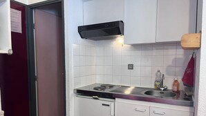 Uklassifisert bilde, 4 av 10, knapp