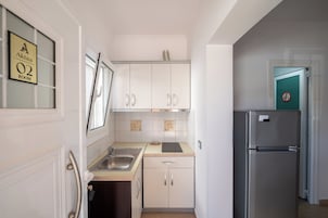 Habitación triple Confort, vistas a la ciudad | Wifi gratis