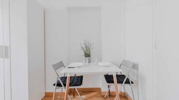 1 bedroom, laptop workspace, iron/ironing board, bed sheets