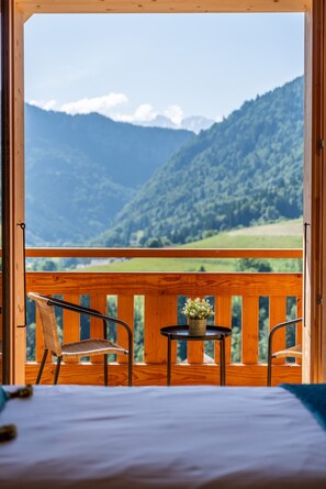 4 Schlafzimmer, Bügeleisen/Bügelbrett, Bettwäsche