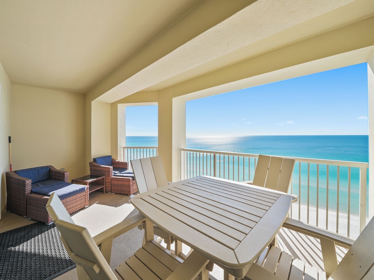 1307 Grand Panama. Royal Retreat. Gulf Front with VIP Beach Service