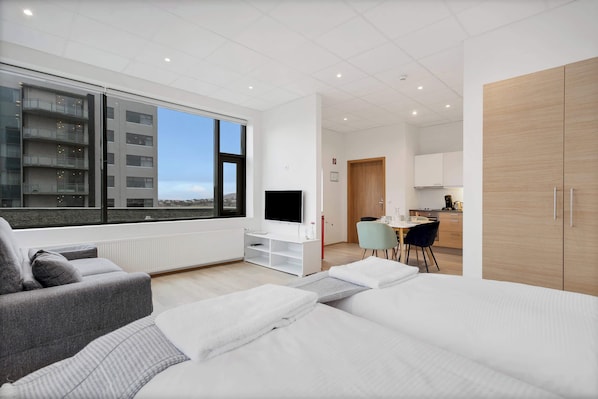 1 bedroom, WiFi, bed sheets