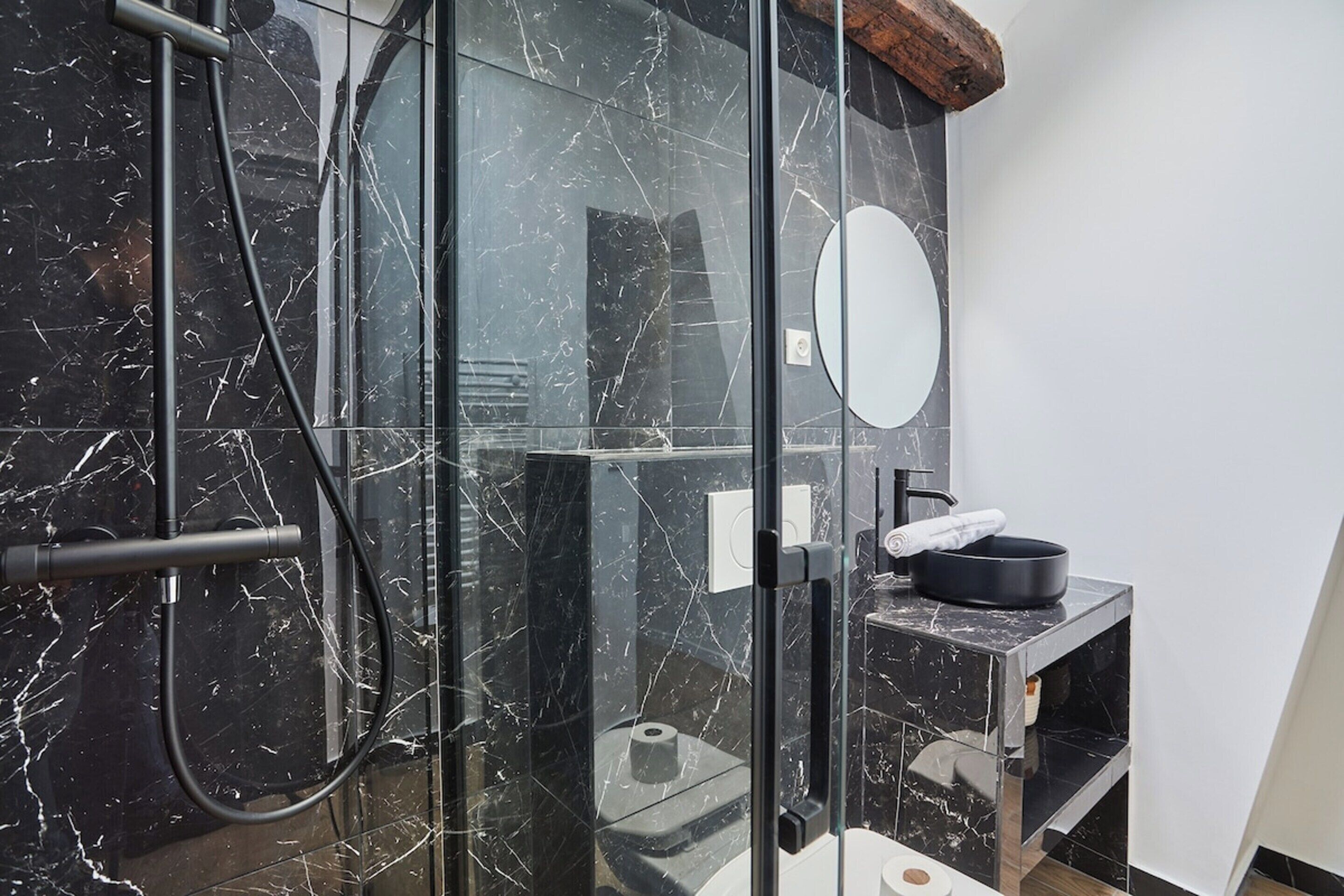 アパートメント | バスルーム | ヘアドライヤー、石鹸、シャンプー