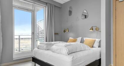 Icelandic Apartments - Beautiful Superior Studio