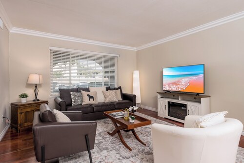 25% OFF Monthly / Pool • Jacuzzi • 3BR