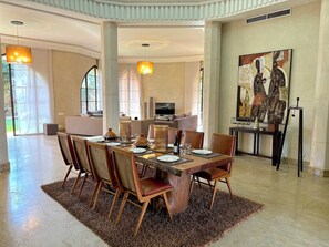 تناول الطعام