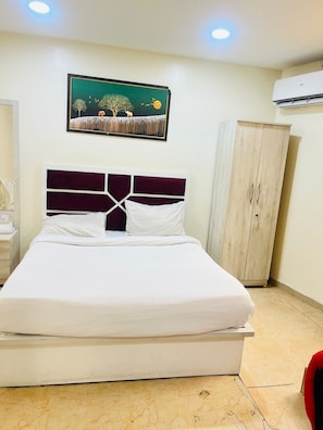 Deluxe Room With City View