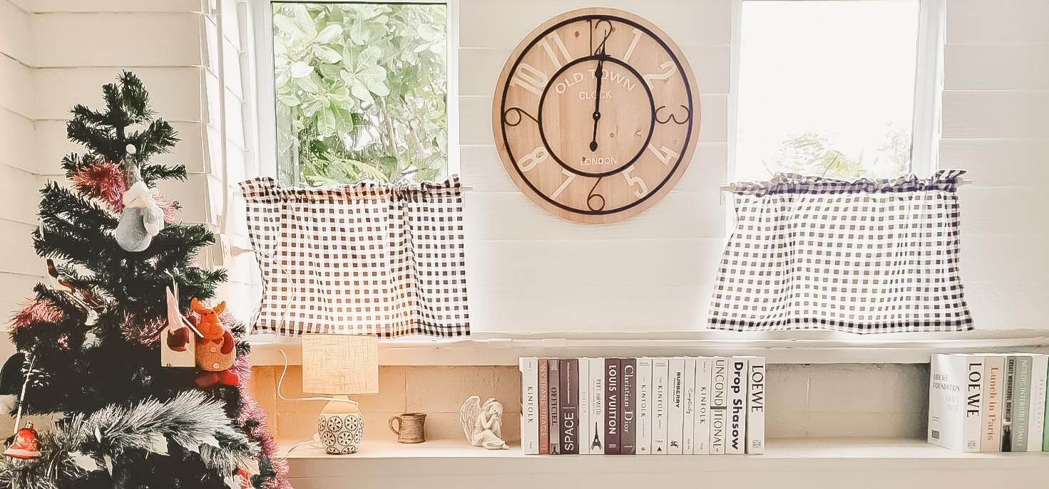 32-tommu LED-sjónvarp með stafrænum rásum, myndstreymiþjónustur.