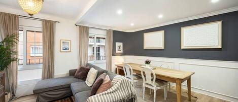 Smart-tv en een kantoor