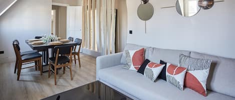 Leilighet | Oppholdsområde