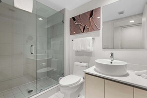 Shower, towels