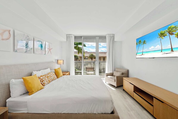 1 bedroom, iron/ironing board, travel crib, WiFi