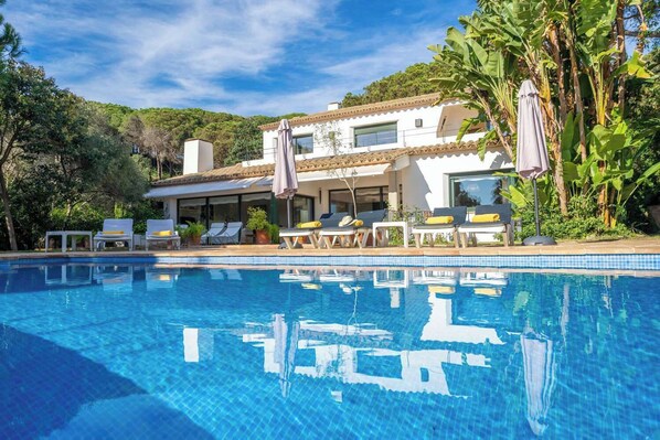 Pool - Villa Les Oliveres Su (Lloret de Mar)