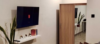 Cozy 1-bedroom condo with AC, WiFi in lovely Sanur