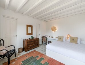 Villa | 4 bedrooms - Traditional Villa With Swimming Pool (Mykonos)