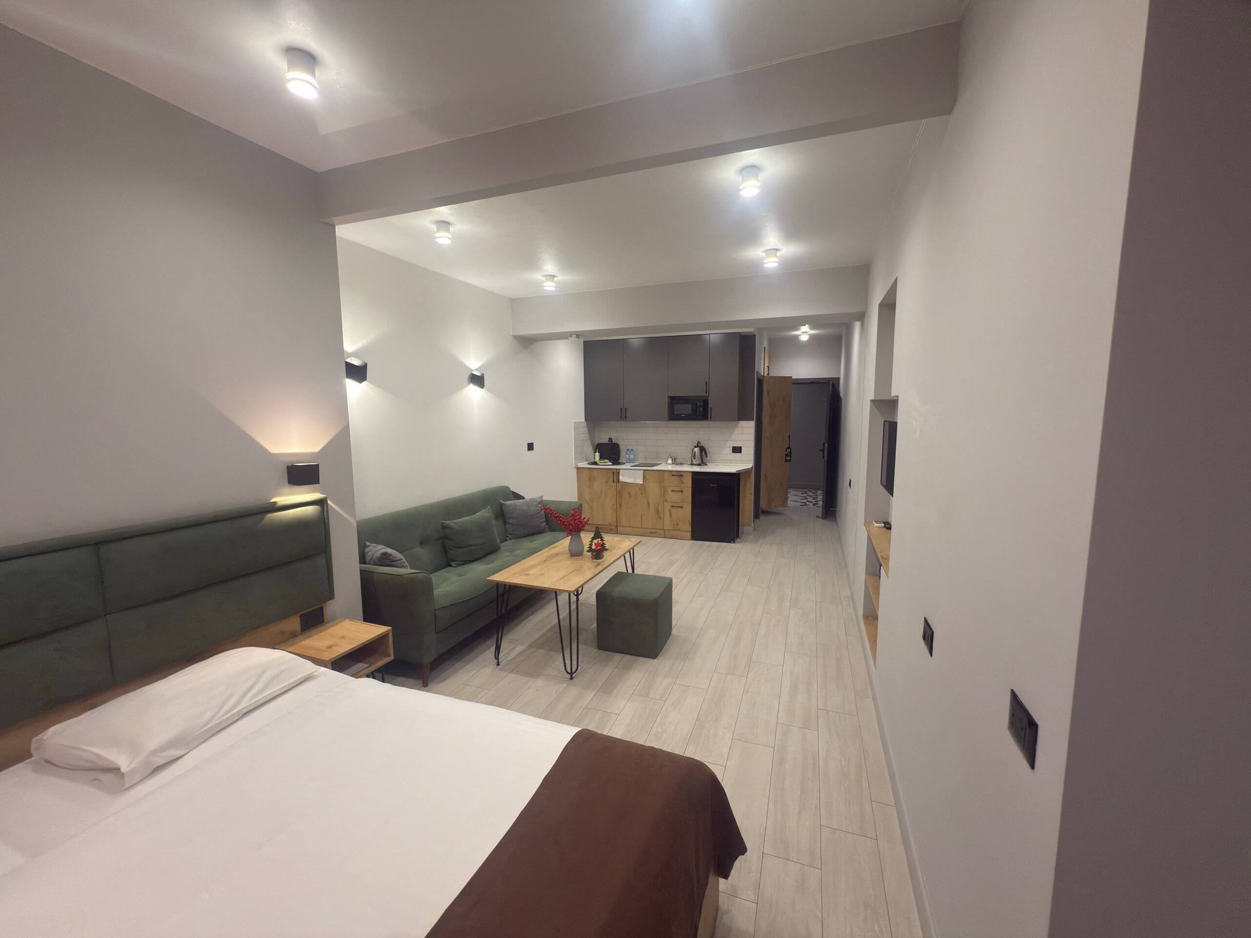 Comfort Room, Kitchen