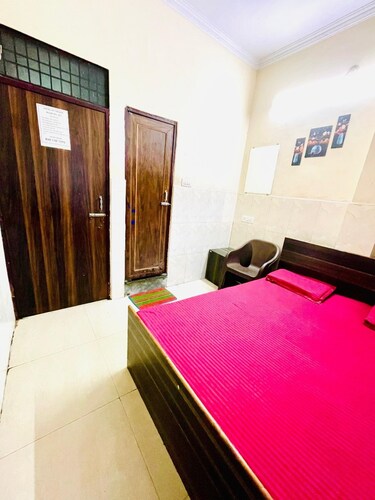 Goroomgo G.S palace Lucknow