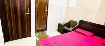 Goroomgo G.S palace Lucknow