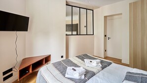 公寓 | 笔记本电脑工作区、熨斗/熨衣板、床单