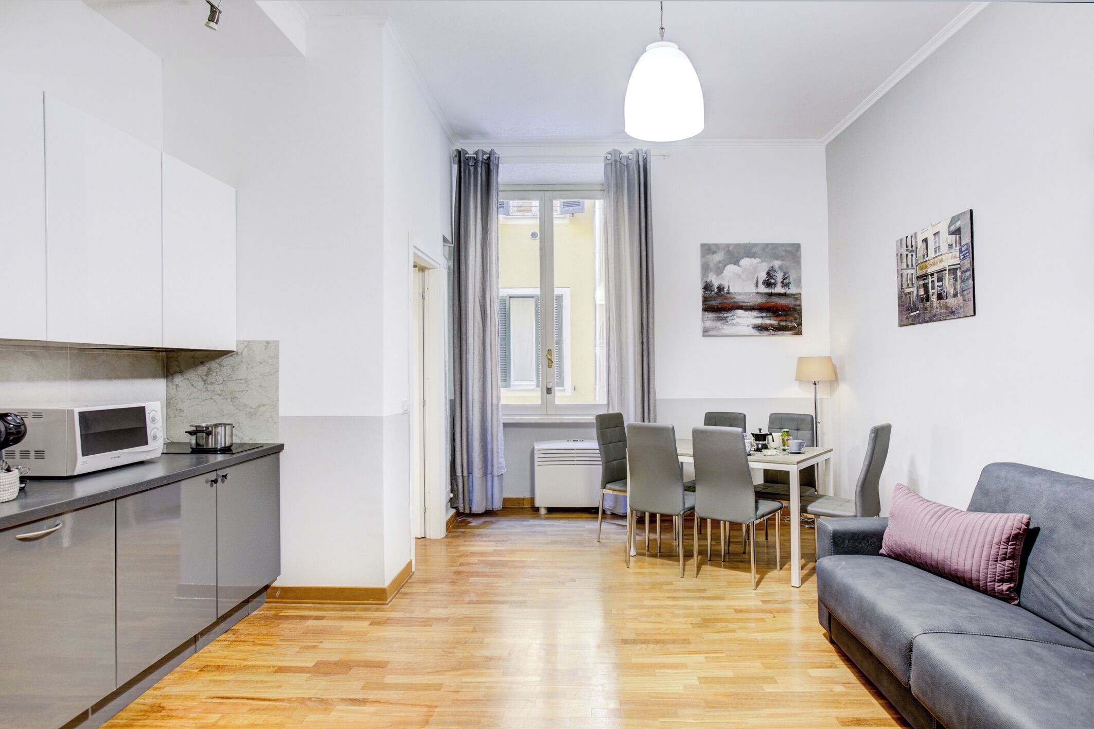 Leilighet | Oppholdsområde