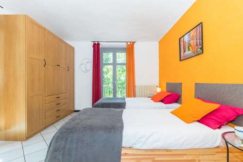 Sunny Apartment by Wonderful Italy
