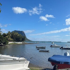 Beach -  Enjoy stunning views of the Benitier Island &Le Morne Brabant from the balcony. (La Gaulette)