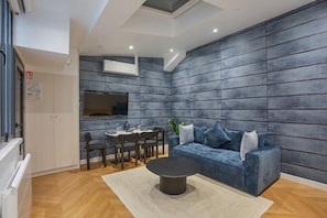 Apartment | Living area - Superb & New Apartment Saint Germain des Pres (Paris)