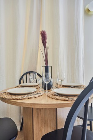 Apartment | Dining