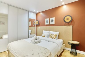 Apartment | 1 bedroom, laptop workspace, iron/ironing board, bed sheets