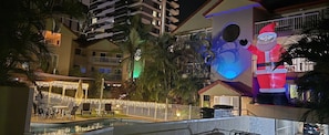 Property grounds - Two-Bedroom Apartment with Private Sauna on the Balcony/500m to the Beach (Broadbeach)