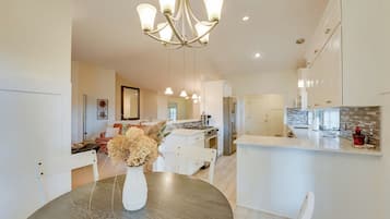 Rumah (3 Bedrooms) | Interior