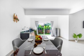Family Villa | Living area - Xenious Micro Villas Goa (Vagator)