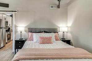 Apartment (1 Bedroom) | Interior