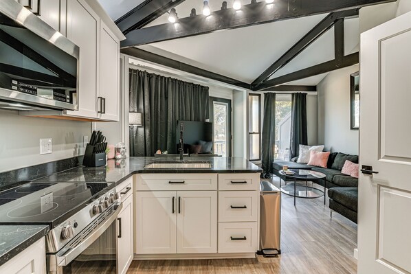 Apartment (1 Bedroom) | Interior