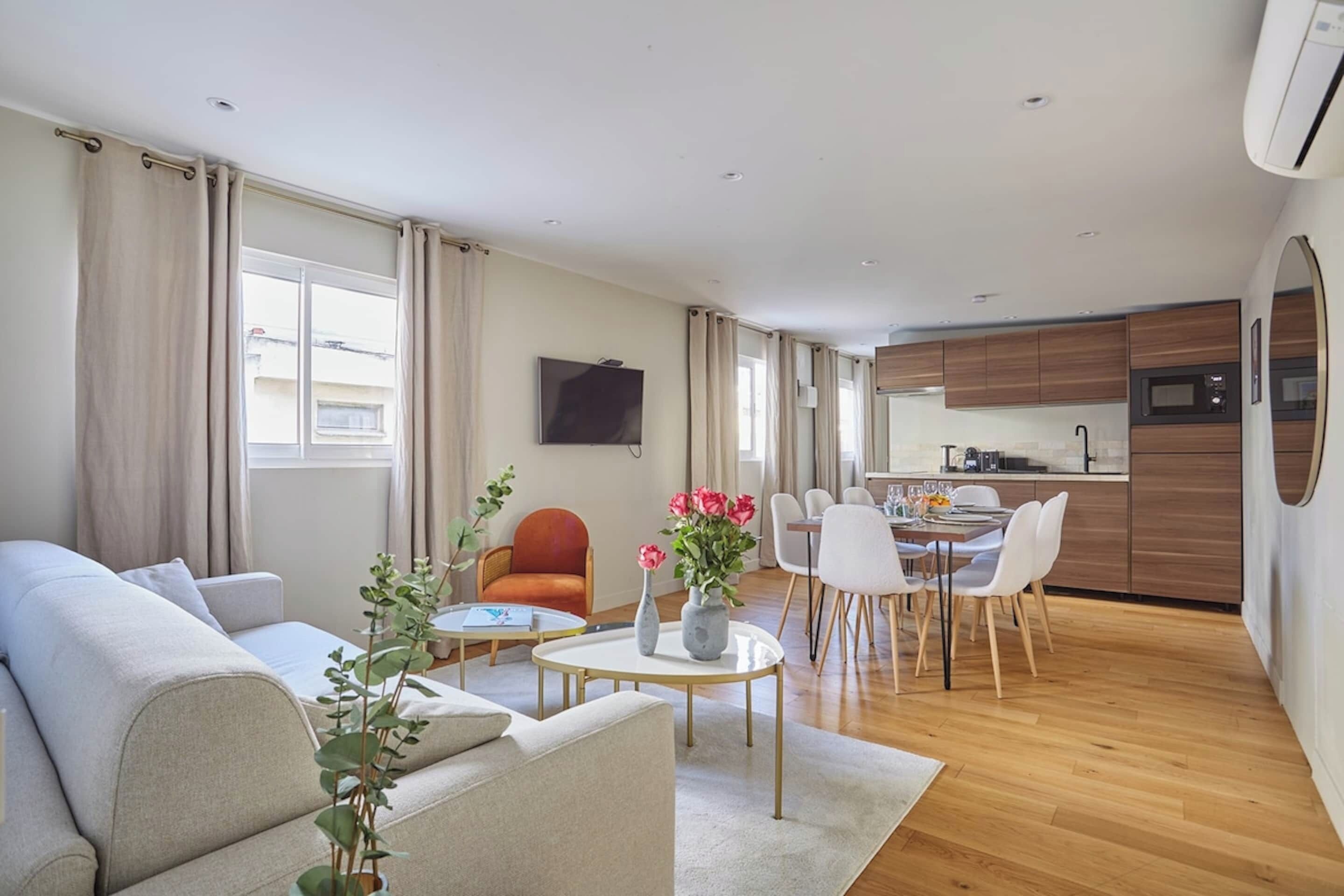 Apartment | Living area