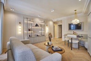Apartment | Living area