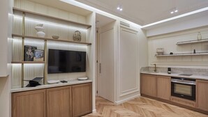 Sınıflandırılmamış resim, 24 üzerinden 5, düğme
