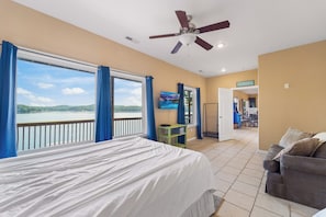 Casa (Multiple Bedrooms) | Interior