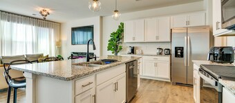 Modern Townhome w/ Private Yard in Kernersville!