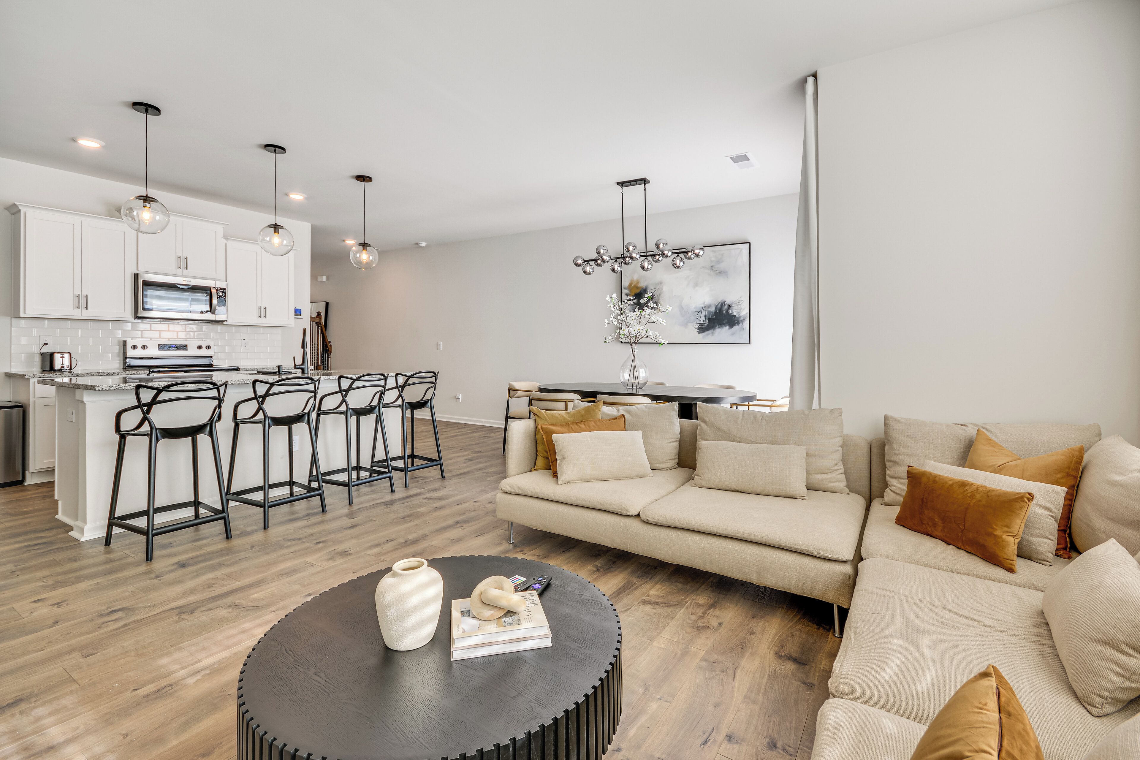 Apartemen (3 Bedrooms) | Bagian depan properti