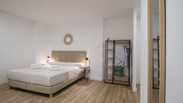 Een strijkplank/strijkijzer, gratis wifi