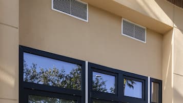 DĂ©tail de lâextĂ©rieur