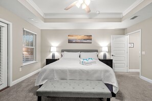 4 bedrooms, individually decorated, individually furnished, desk - Spacious 4-bed, 3-bath Beach House Sleeps 12 for the Perfect Getaway (Panama City Beach)