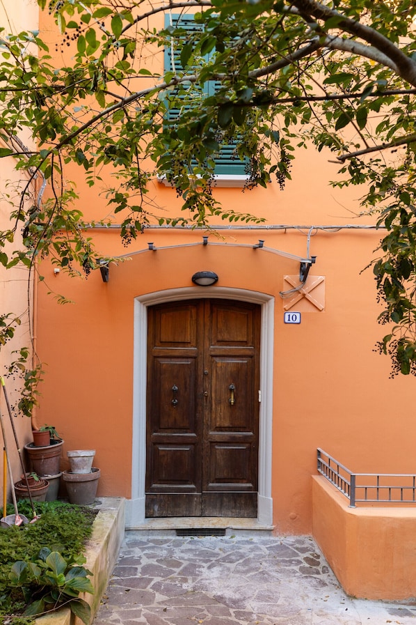 Exterior detail