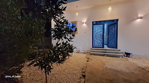 Al Hayat house 