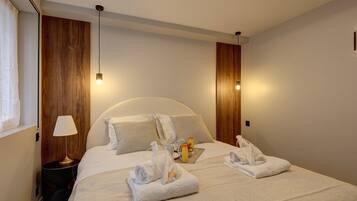 2 chambres, fer et planche Ă repasser, Wi-Fi, draps fournis