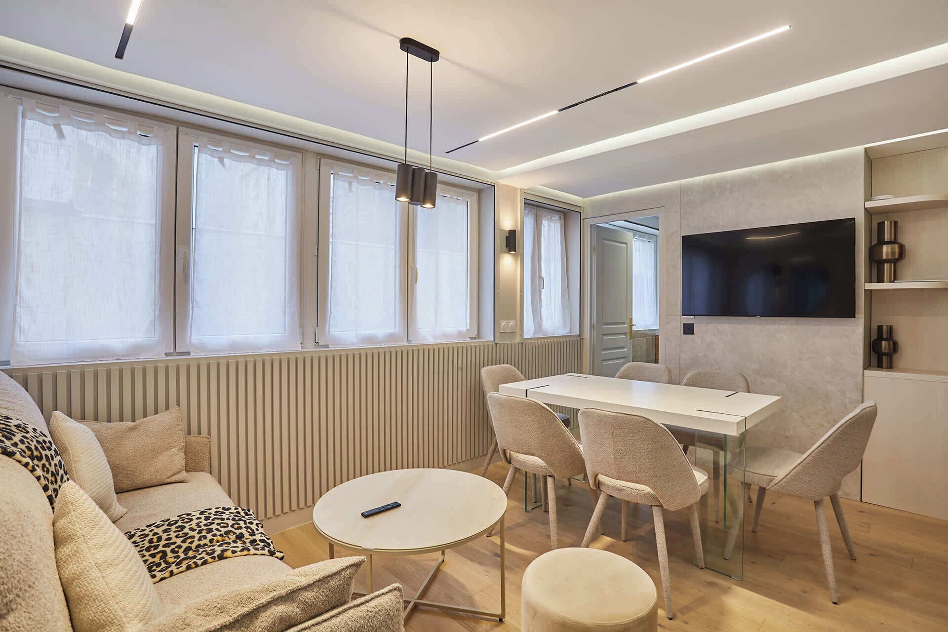 TV connectée, espaces bureaux