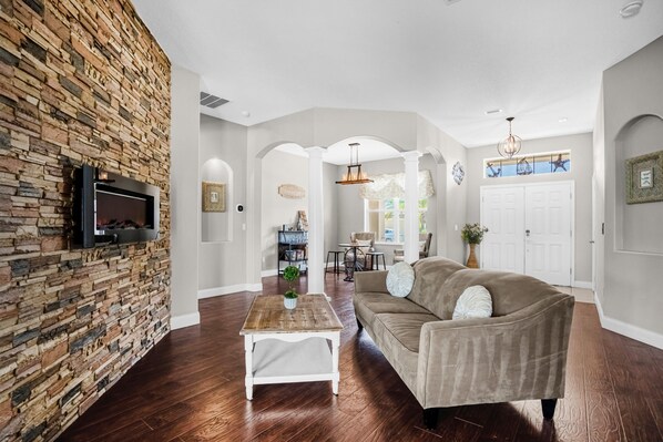 ハウス | 4 室のベッドルーム、インターネットアクセス