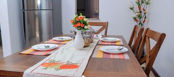 Near JKIA Airport and SGR Railway Terminal. Ideal for groups and families. 