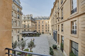 Apartment | Property grounds